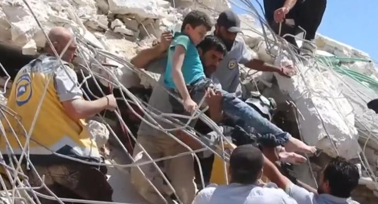 В Сирии взорвался склад оружия: десятки погибших