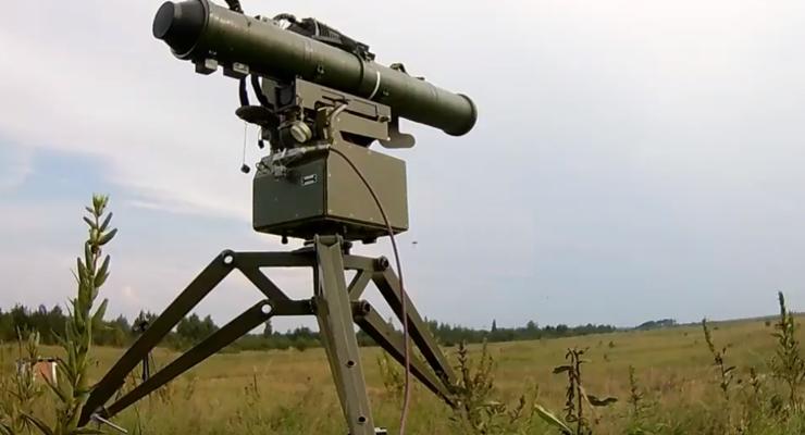 Пробивает метровую броню: Турчинов назвал преимущества украинского оружия