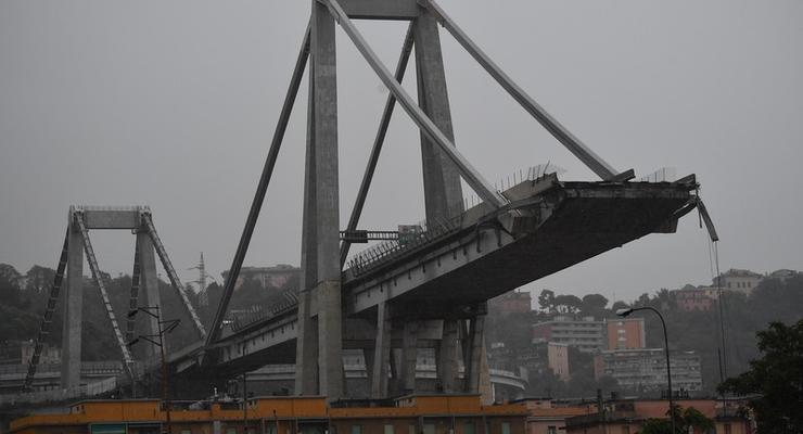 Обрушения моста в Генуе: число жертв продолжает расти