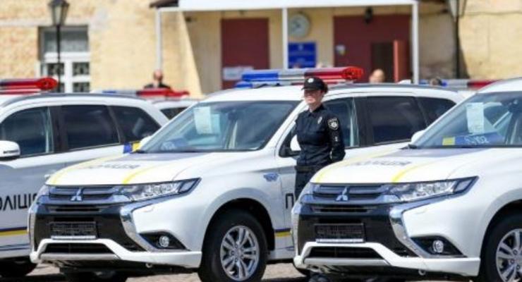 Под Одессой оштрафовали хулигана: помочился на полицейское авто