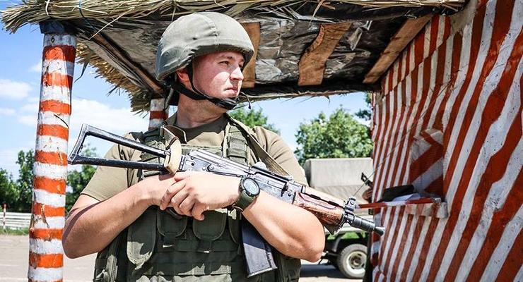 На Донбассе за день ранен один военный