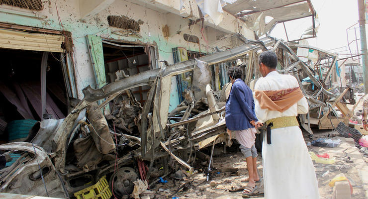 Автобус с детьми в Йемене атаковали с помощью американской бомбы - CNN