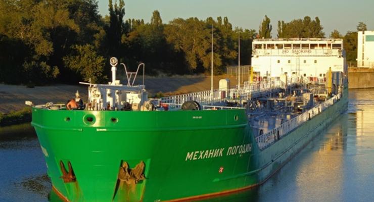 Украина на три года заблокировала танкер из России