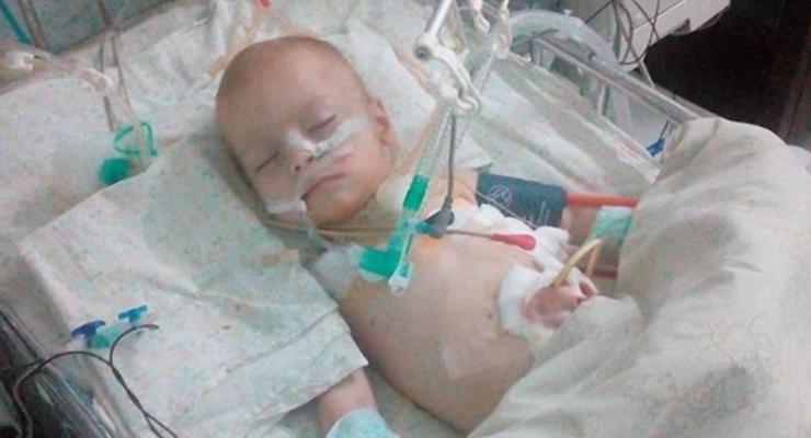 В Кропивницком из-за игрушки мальчик получил дырку в пищеводе, пневмонию и заражение крови