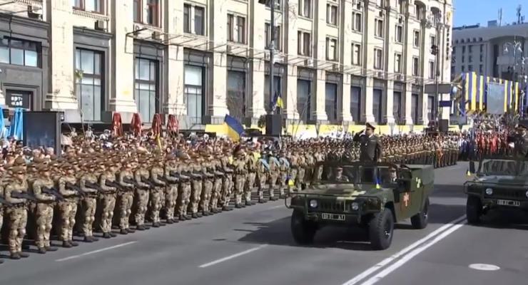 В Киеве проходит парад ко Дню Независимости: Прямая трансляция