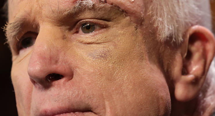 Умер сенатор Маккейн - друг Украины и враг путинской России