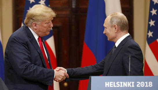 Белый Дом просят показать документы о встрече Трампа и Путина