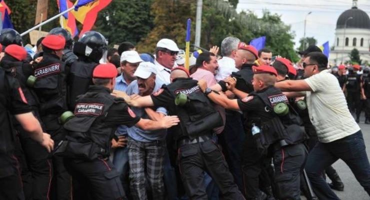 В Кишиневе полиция разогнала местный Майдан