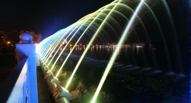 В Тернополе запустили самый длинный в Украине аэрационный фонтан
