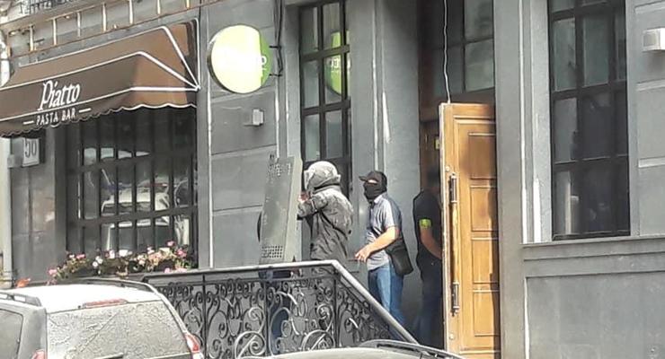 В центре Киева подорвали адвокатскую контору