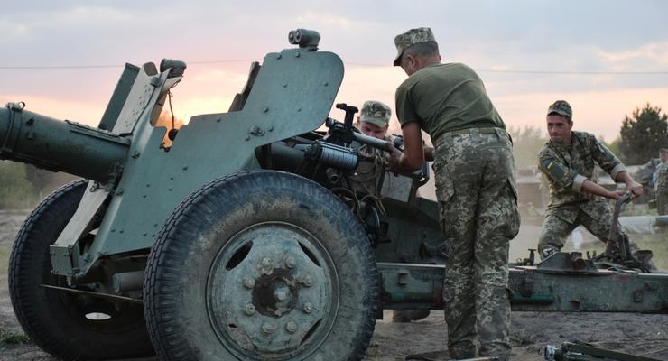 Под Ровно начались военные учения артиллеристов