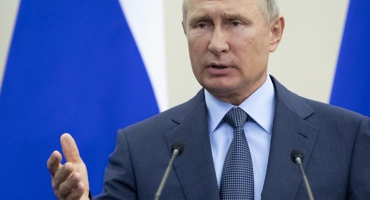 Путин заявил, что "поставить народ Донбасса на колени не выйдет"