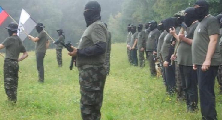 Словенская парамилитарная группировка похвасталась участием в боях на Донбассе