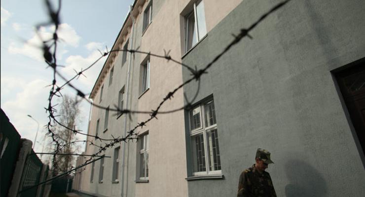 С третьего этажа колонии в Борисполе выбросился осужденный