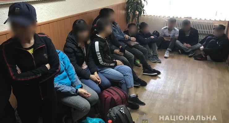 В Харькове задержали тридцать нелегалов-вьетнамцев