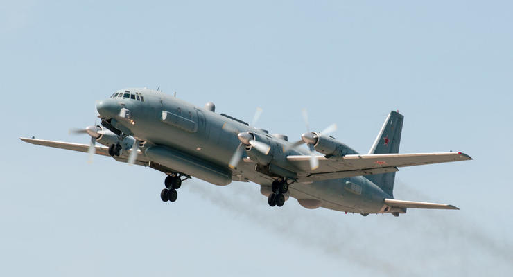 Найдены обломки сбитого Сирией российского Ил-20