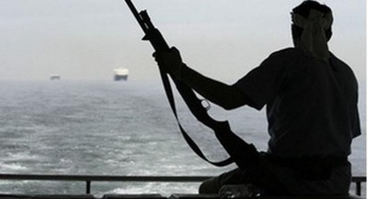 В Нигерии пираты похитили 12 моряков со швейцарского судна