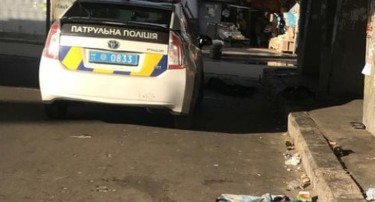В Киеве на Лесном насмерть замерз мужчина