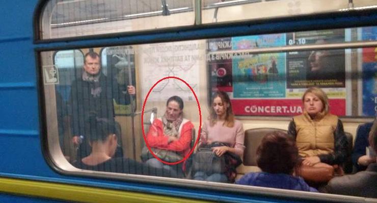 В киевском метро женщина устроила скандал из-за украинского - журналистка