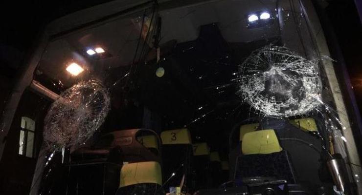 В Ровно забросали камнями автобус с верующими