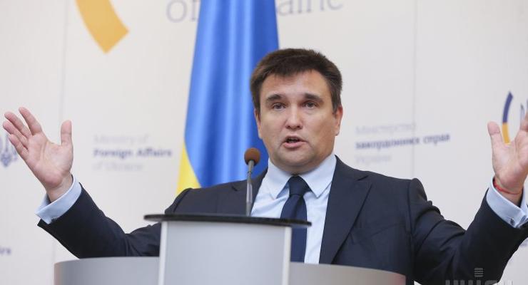 Климкин сказал, сколько украинцев имеют двойное гражданство