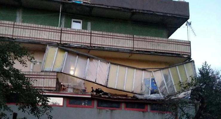 В Киеве обрушился балкон