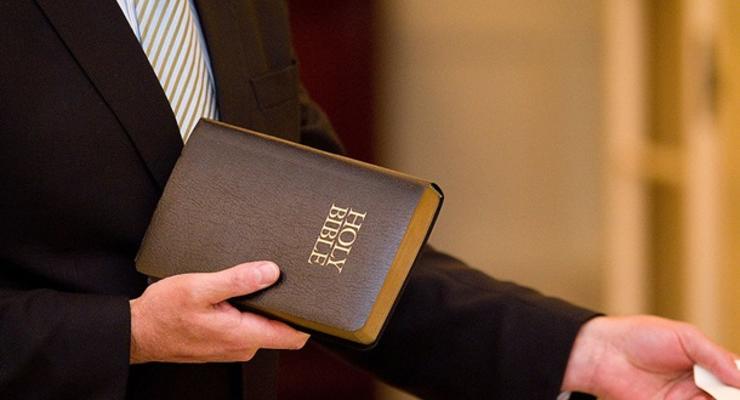 Библия уже доступна на тысячи языках мира