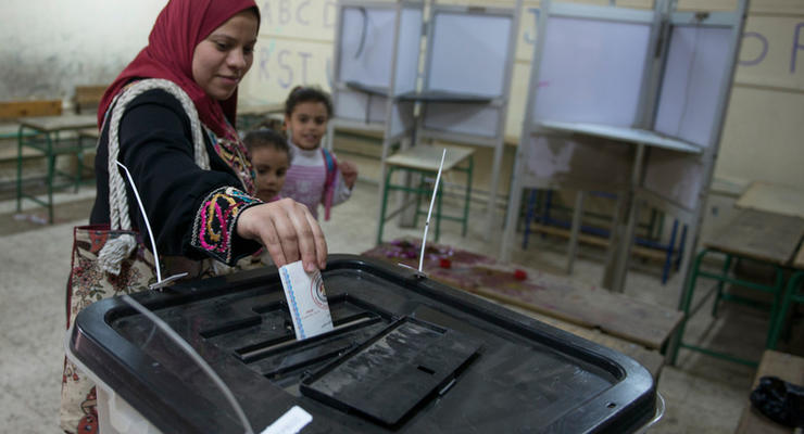 Миллионы египтян заплатят штраф за неявку на выборы