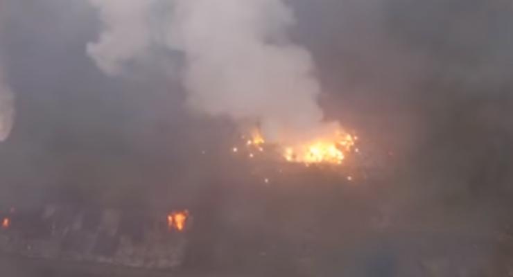 Взрывы на складе в Ичне сняли с воздуха