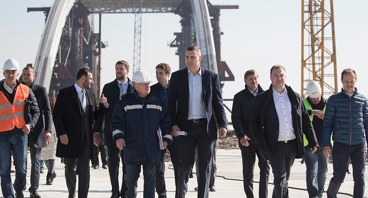 Кличко: Через 2 года для 300 тысяч жителей Троещины заработает новый мост