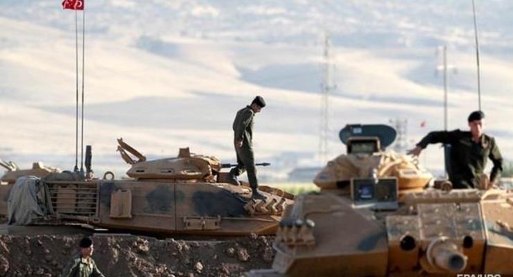 В Турции заявили о выводе тяжелого вооружения из Идлиба