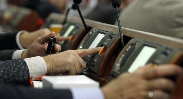 В Раде заменят систему электронного голосования, потратив 6 миллионов гривен