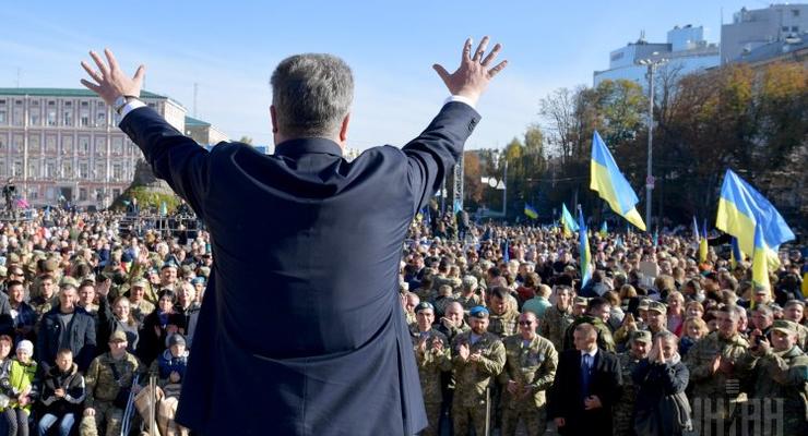 Экс-командор ВМС США: "Порошенко спас Украину"