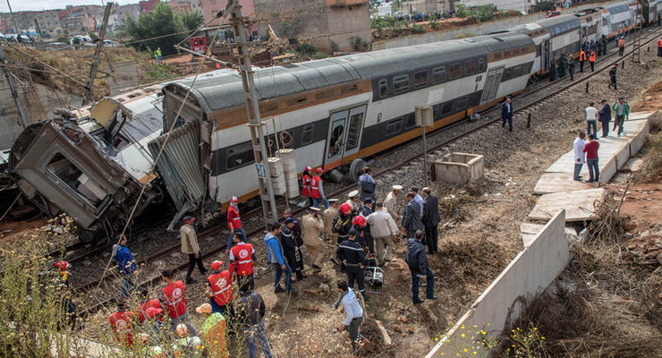 В Марокко сошел с рельсов поезд, есть жертвы