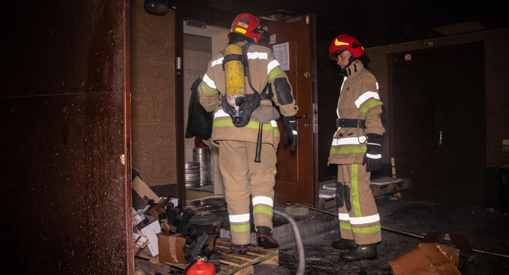 В Киеве произошел пожар в ресторане, одобренном "Ревизором"