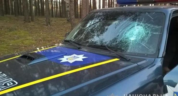 По нападению на полицейских в Ровенской области завели еще два дела