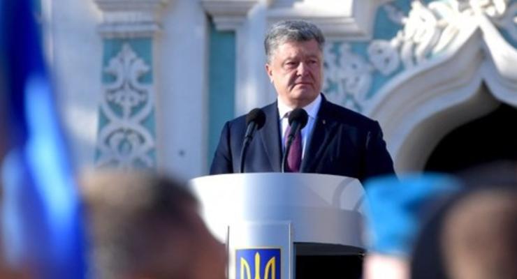 Порошенко: В Украине не было, нет и не будет госцеркви