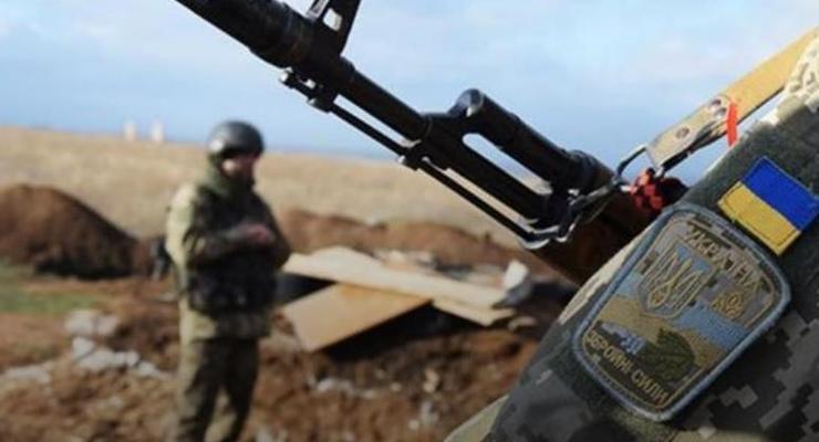 Сутки на Донбассе: 19 обстрелов, трое раненых
