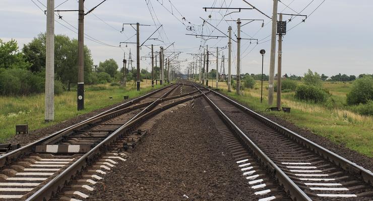 Во Львовской области поезд насмерть сбил школьницу