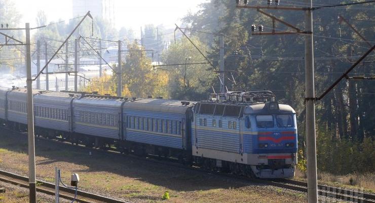 Укрзализныця добавила девять дополнительных поездов