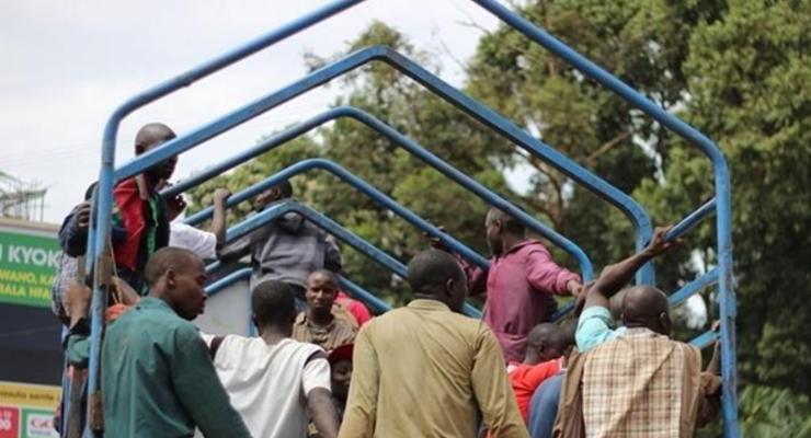 В Эфиопии 18 человек погибли в ДТП с военным грузовиком