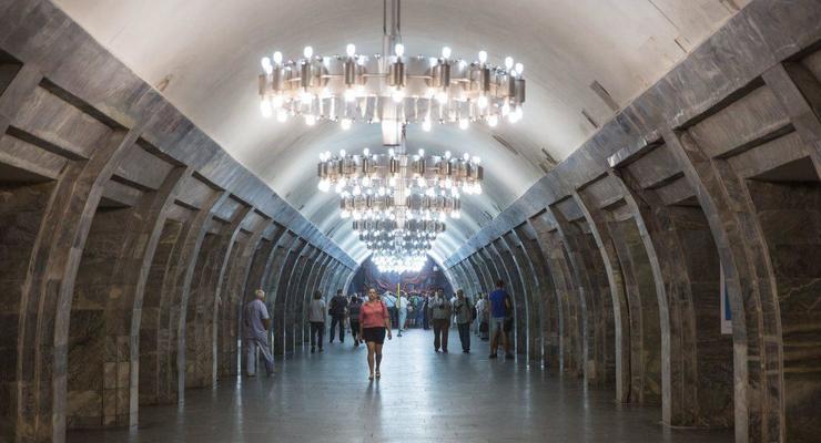 В Киеве повторно "заминировали" станцию метро Льва Толстого