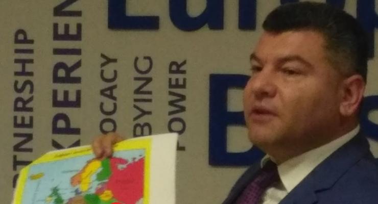 Глава Укртрансбезопасности, выступая в ЕВА, показал карту с "российским" Крымом - СМИ