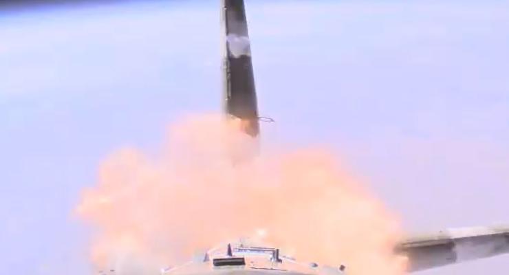 Роскосмос показал видео аварии ракеты Союз