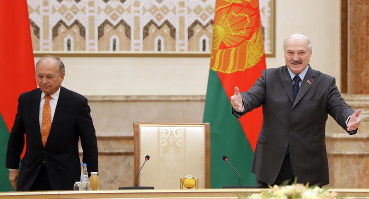 Бацька всех спасет. План Лукашенко для Донбасса