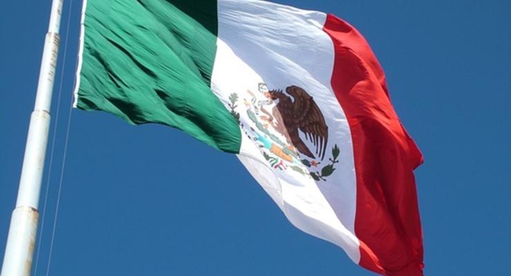 Мексика впервые за десять лет импортировала нефть из США - СМИ