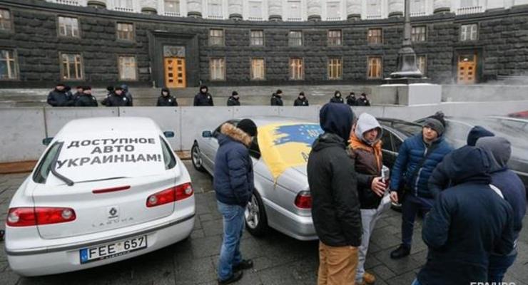 Водители авто на еврономерах готовят новую акцию в Киеве - СМИ
