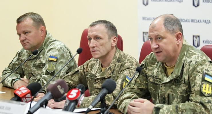 Военные заявили об угрозе срыва осеннего призыва в Киеве