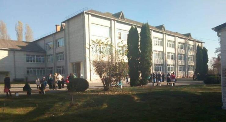 В Тараще ученик распылил в школе слезоточивый газ