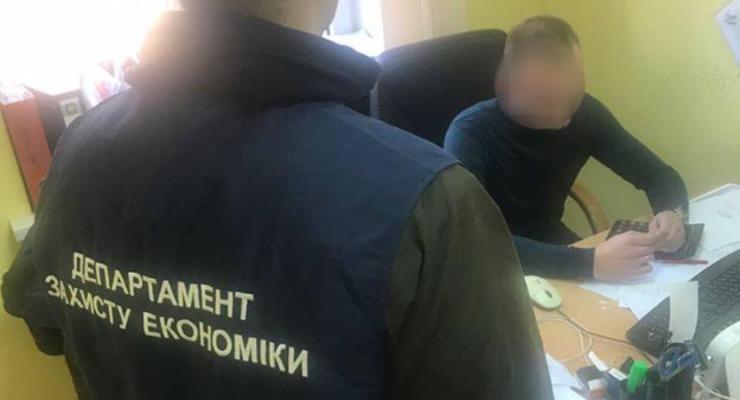 В Киевтранспарксервисе разоблачили группу  коррупционеров